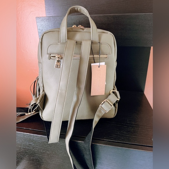STEVE MADDEN DR126400 OLIVE BTAMPAA Logo EMBOSSED soft LEATHER BACKPACK Tassel - Picture 3 of 11